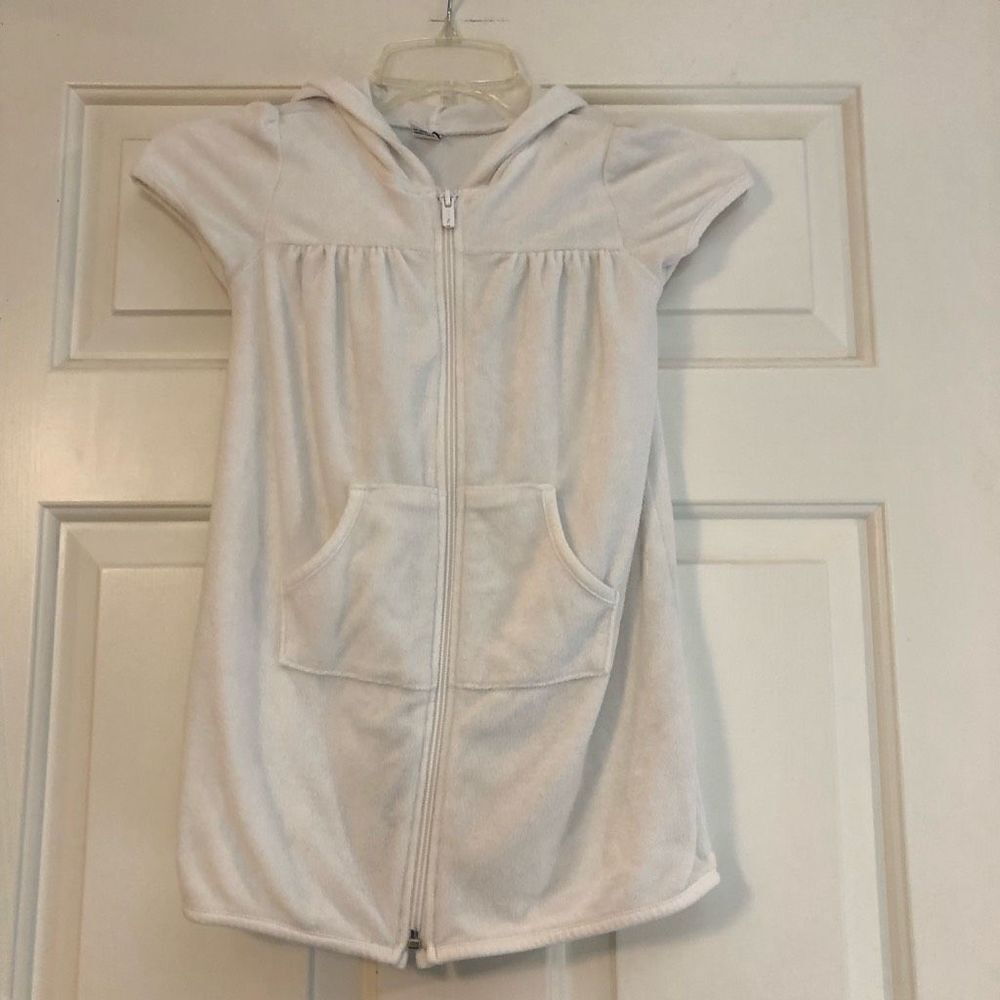 Old Navy Girls White Terrycloth Swimsuit Cover Up Size 5T